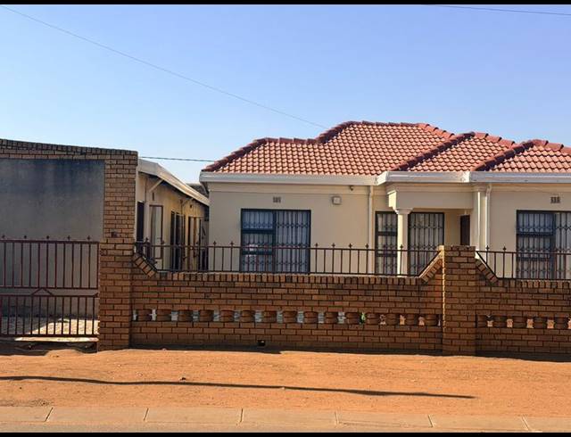 2 BEDROOM HOUSE FOR SALE IN LIKOLE